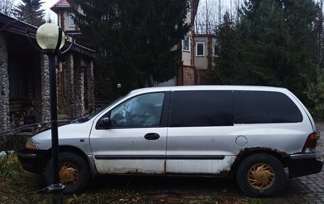 Ford Windstar II, 2001 год, 49 000 рублей, 9 фотография