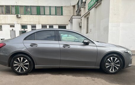 Mercedes-Benz A-Класс, 2019 год, 2 290 000 рублей, 6 фотография