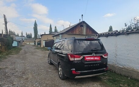 SsangYong Korando Turismo, 2019 год, 1 999 000 рублей, 3 фотография