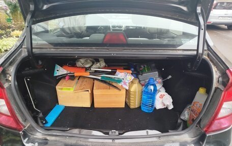 Renault Logan I, 2011 год, 700 000 рублей, 7 фотография