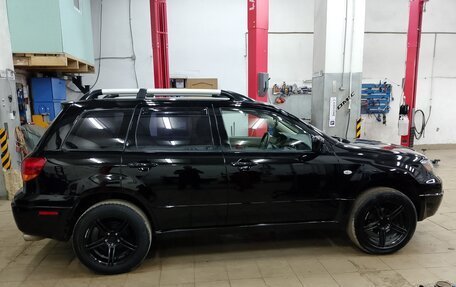 Mitsubishi Outlander III рестайлинг 3, 2003 год, 650 000 рублей, 6 фотография