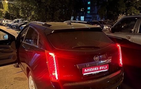 Cadillac SRX II рестайлинг, 2010 год, 1 050 000 рублей, 8 фотография