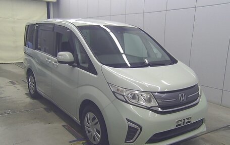 Honda Stepwgn IV, 2015 год, 1 330 000 рублей, 1 фотография