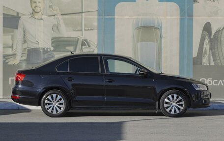 Volkswagen Jetta VI, 2011 год, 719 000 рублей, 5 фотография