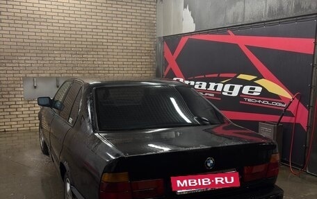 BMW 5 серия, 1991 год, 190 000 рублей, 3 фотография