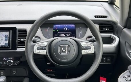 Honda Fit, 2021 год, 1 175 000 рублей, 12 фотография