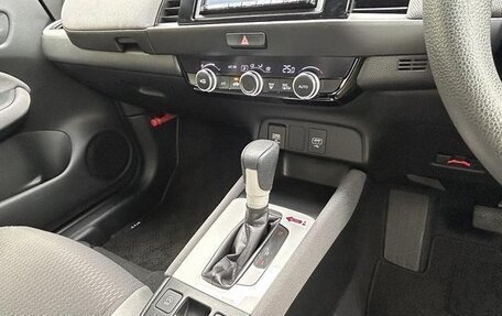 Honda Fit, 2021 год, 1 175 000 рублей, 23 фотография