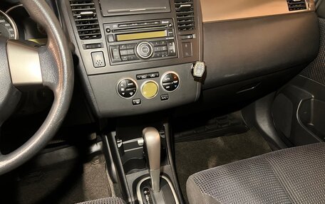 Nissan Tiida, 2010 год, 965 000 рублей, 14 фотография