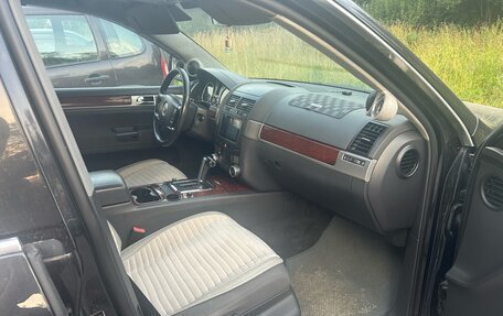 Volkswagen Touareg III, 2005 год, 650 000 рублей, 5 фотография