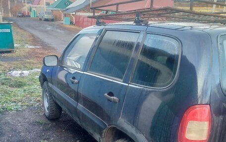 Chevrolet Niva I рестайлинг, 2005 год, 290 000 рублей, 4 фотография