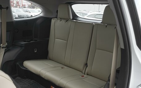 Toyota Highlander, 2022 год, 6 089 000 рублей, 12 фотография