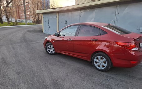 Hyundai Solaris II рестайлинг, 2014 год, 475 000 рублей, 4 фотография