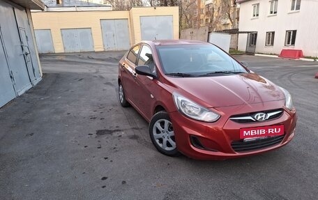 Hyundai Solaris II рестайлинг, 2014 год, 475 000 рублей, 2 фотография