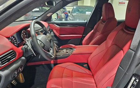 Maserati Levante I, 2023 год, 6 609 027 рублей, 7 фотография