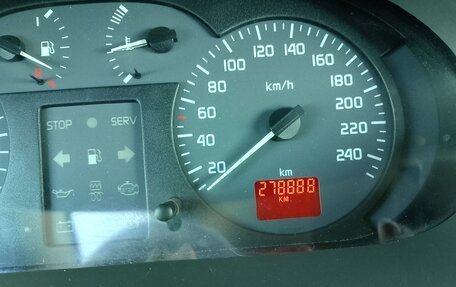 Renault Scenic III, 2003 год, 200 000 рублей, 7 фотография