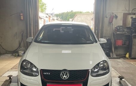 Volkswagen Golf V, 2003 год, 499 000 рублей, 1 фотография