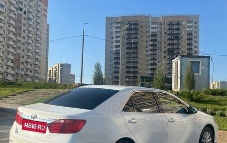 Toyota Camry, 2013 год, 1 650 000 рублей, 3 фотография