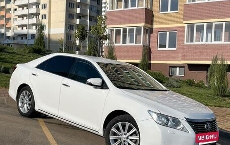 Toyota Camry, 2013 год, 1 650 000 рублей, 2 фотография