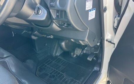 Toyota HiAce H200, 2024 год, 5 200 000 рублей, 35 фотография