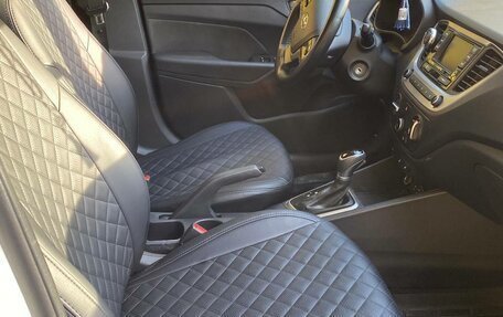 Hyundai Solaris II рестайлинг, 2017 год, 720 000 рублей, 6 фотография