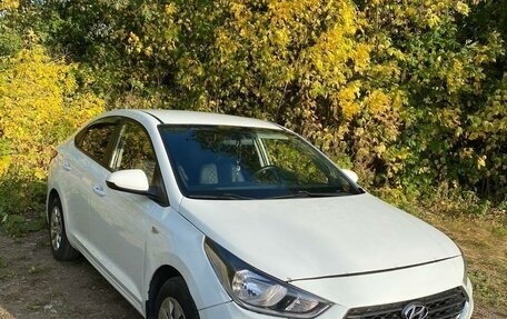 Hyundai Solaris II рестайлинг, 2017 год, 720 000 рублей, 8 фотография