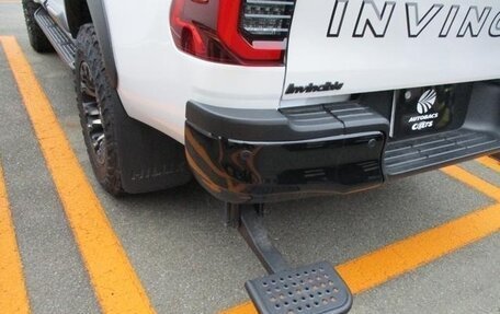 Toyota Hilux VIII, 2024 год, 4 650 000 рублей, 14 фотография