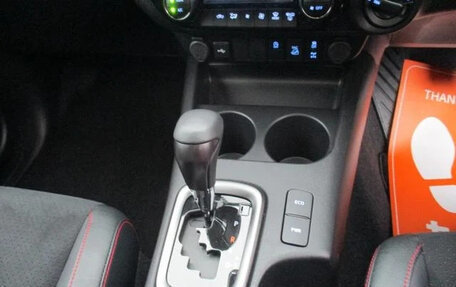 Toyota Hilux VIII, 2024 год, 4 650 000 рублей, 17 фотография