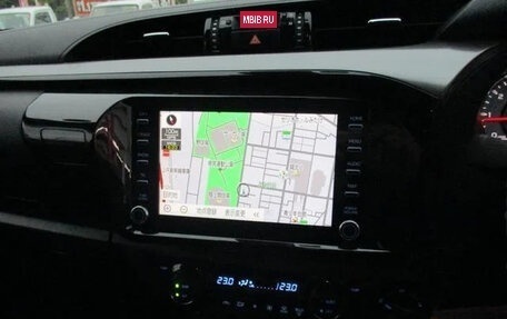 Toyota Hilux VIII, 2024 год, 4 650 000 рублей, 18 фотография