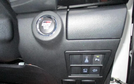 Toyota Hilux VIII, 2024 год, 4 650 000 рублей, 22 фотография