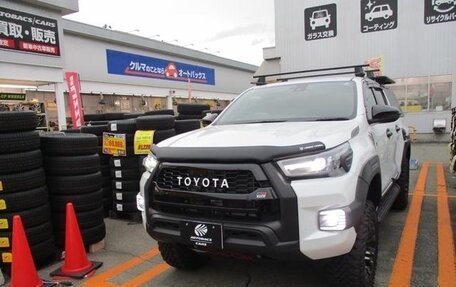 Toyota Hilux VIII, 2024 год, 4 650 000 рублей, 31 фотография