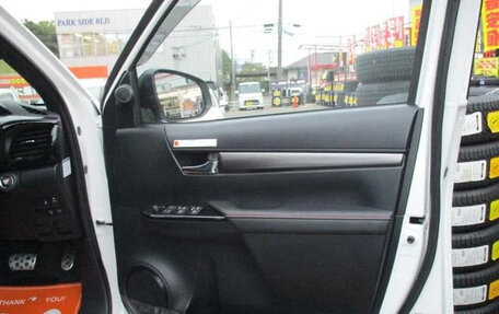 Toyota Hilux VIII, 2024 год, 4 650 000 рублей, 27 фотография