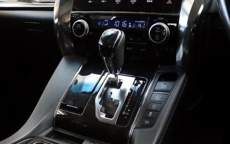 Toyota Alphard III, 2022 год, 4 190 222 рублей, 18 фотография