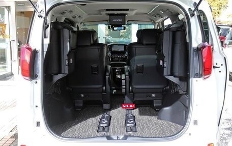 Toyota Alphard III, 2022 год, 4 190 222 рублей, 28 фотография