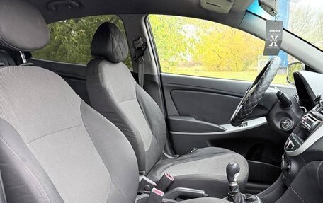 Hyundai Solaris II рестайлинг, 2013 год, 650 000 рублей, 9 фотография