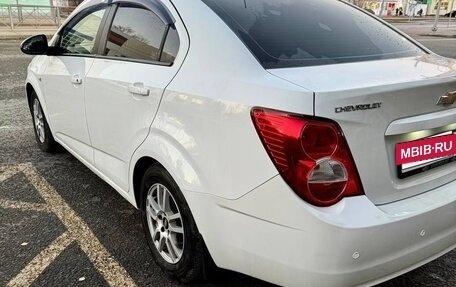 Chevrolet Aveo III, 2014 год, 660 000 рублей, 2 фотография