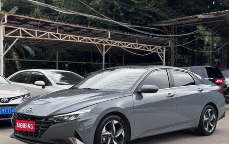 Hyundai Elantra, 2022 год, 1 530 000 рублей, 1 фотография