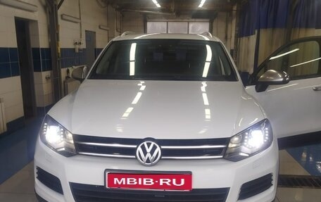 Volkswagen Touareg III, 2012 год, 1 899 999 рублей, 1 фотография