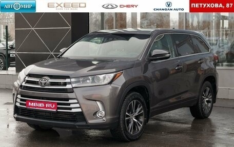 Toyota Highlander III, 2018 год, 3 900 000 рублей, 1 фотография
