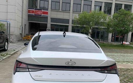 Hyundai Elantra, 2022 год, 1 510 000 рублей, 5 фотография