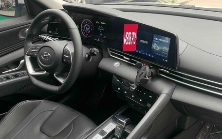 Hyundai Elantra, 2022 год, 1 510 000 рублей, 10 фотография