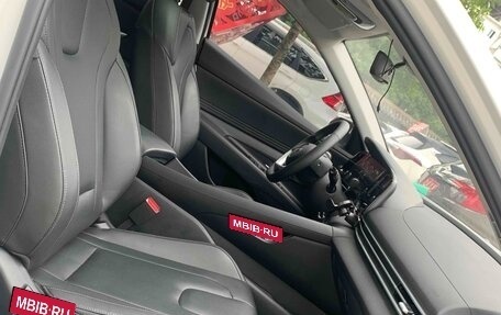 Hyundai Elantra, 2022 год, 1 510 000 рублей, 9 фотография