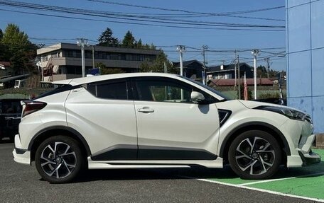 Toyota C-HR I рестайлинг, 2019 год, 1 445 000 рублей, 6 фотография