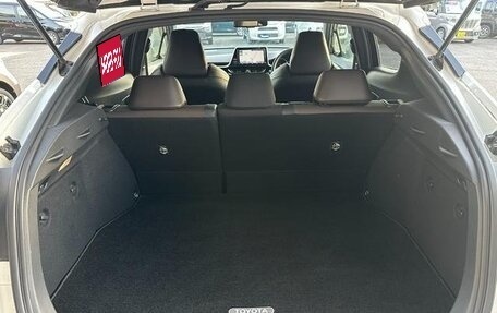 Toyota C-HR I рестайлинг, 2019 год, 1 445 000 рублей, 23 фотография