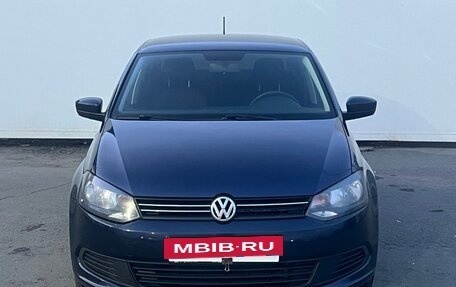 Volkswagen Polo VI (EU Market), 2013 год, 590 000 рублей, 2 фотография