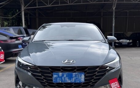 Hyundai Elantra, 2022 год, 1 530 000 рублей, 4 фотография