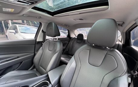 Hyundai Elantra, 2022 год, 1 530 000 рублей, 12 фотография