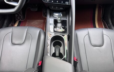 Hyundai Elantra, 2022 год, 1 530 000 рублей, 18 фотография