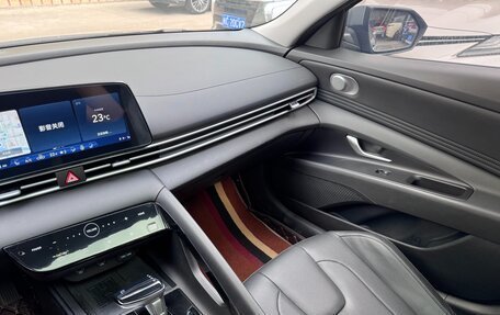 Hyundai Elantra, 2022 год, 1 530 000 рублей, 21 фотография