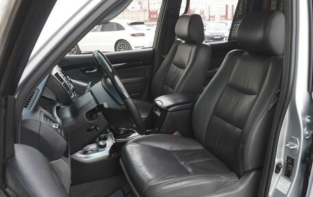 Toyota Land Cruiser Prado 120 рестайлинг, 2007 год, 2 399 000 рублей, 10 фотография