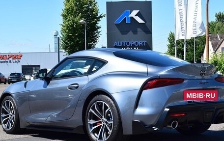 Toyota Supra, 2022 год, 4 300 000 рублей, 2 фотография